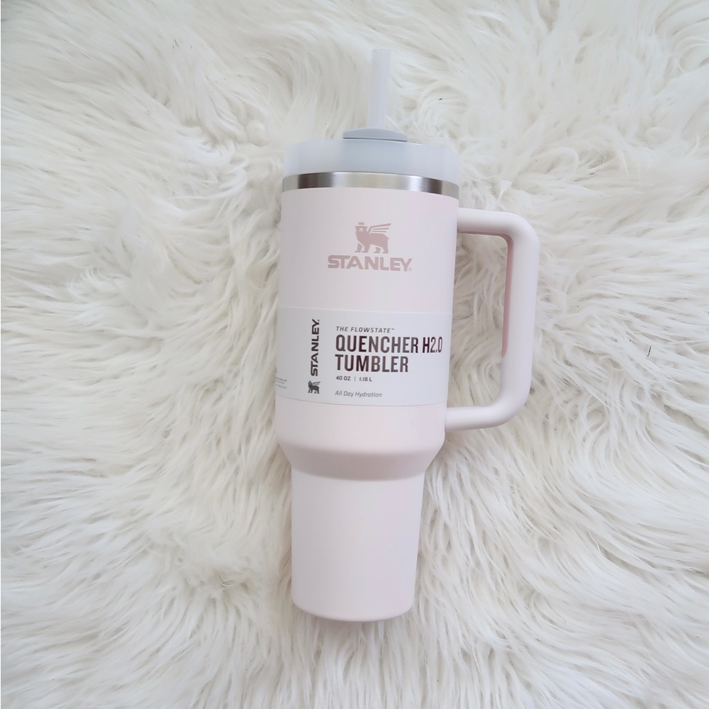 Stanley Adventure Quencher Tumbler 40oz Rose Quartz